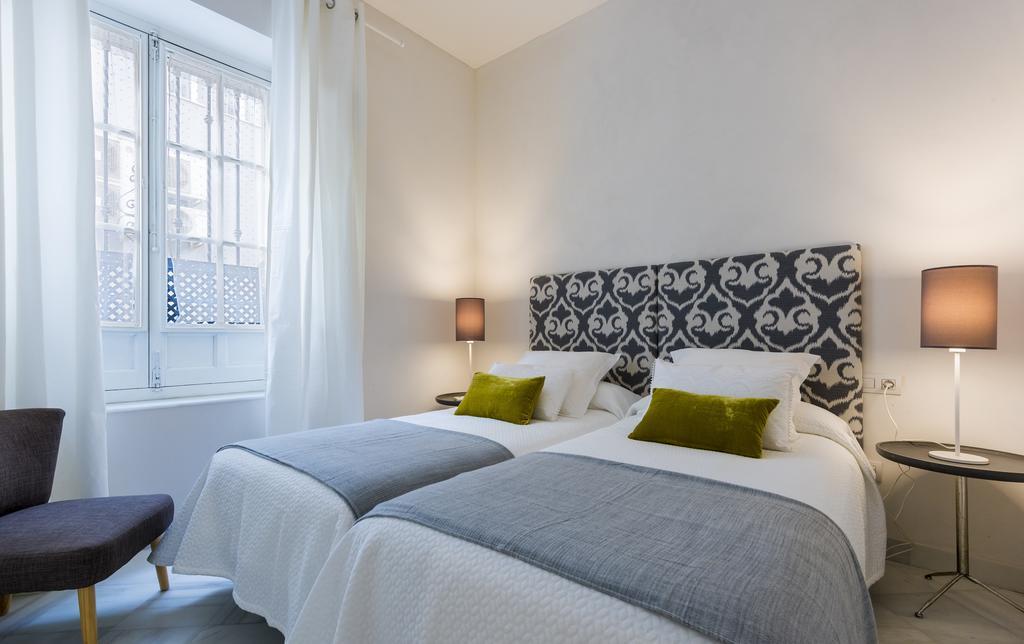 Genteel Home Galera Севилья Экстерьер фото