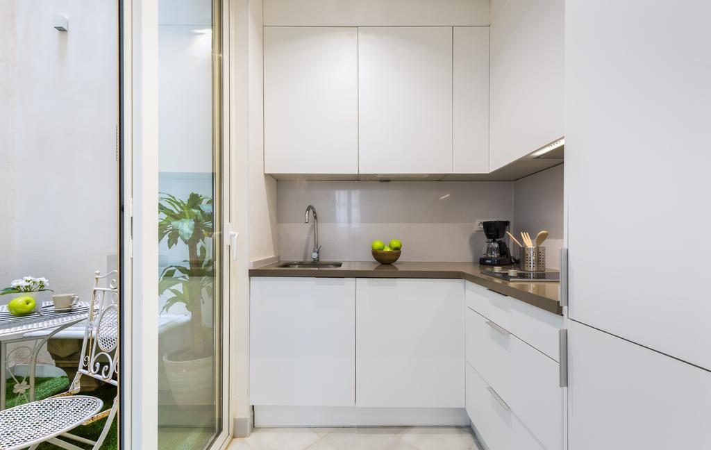 Genteel Home Galera Севилья Экстерьер фото