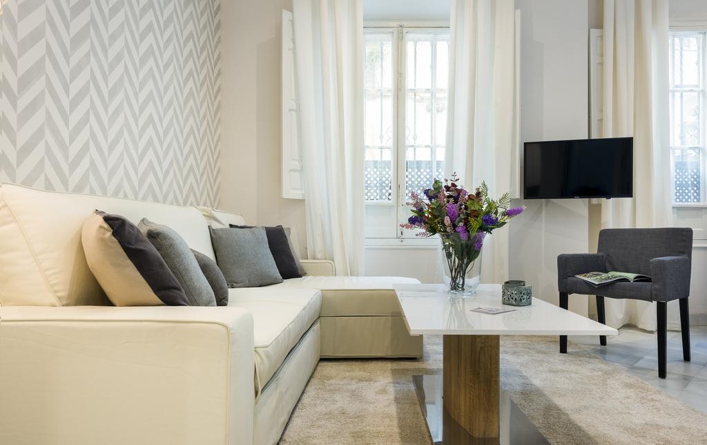 Genteel Home Galera Севилья Экстерьер фото