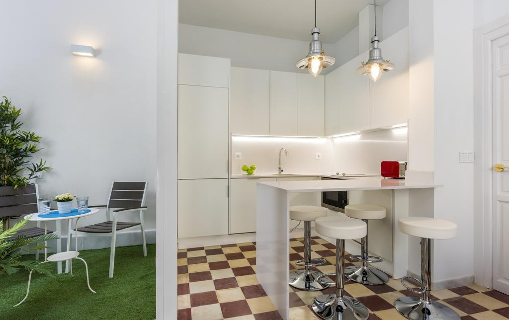 Genteel Home Galera Севилья Экстерьер фото