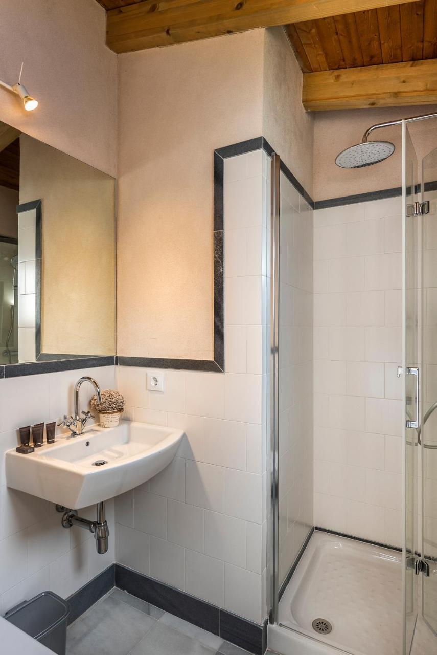 Genteel Home Galera Севилья Экстерьер фото