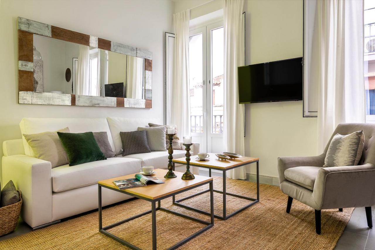 Genteel Home Galera Севилья Экстерьер фото